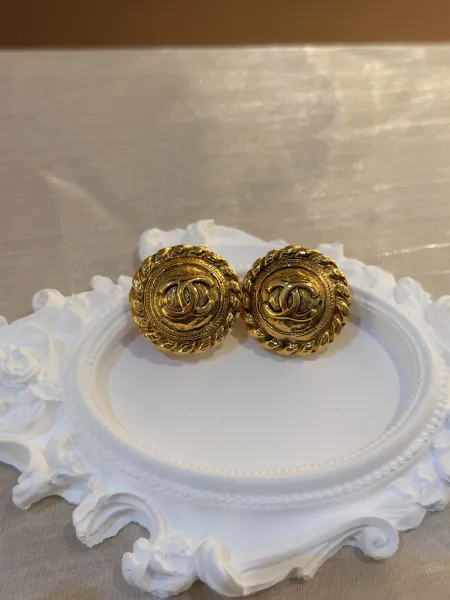 Chanel Vintage 復古葉片鎖邊金色圓形大耳夾