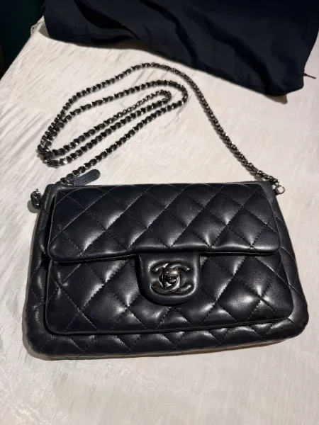 Chanel 經典CF 黑色銀扣